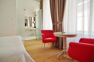 Отель Hotel Regent Tallinn Таллин Улучшенный двухместный номер Делюкс с 1 кроватью или 2 отдельными кроватями-2